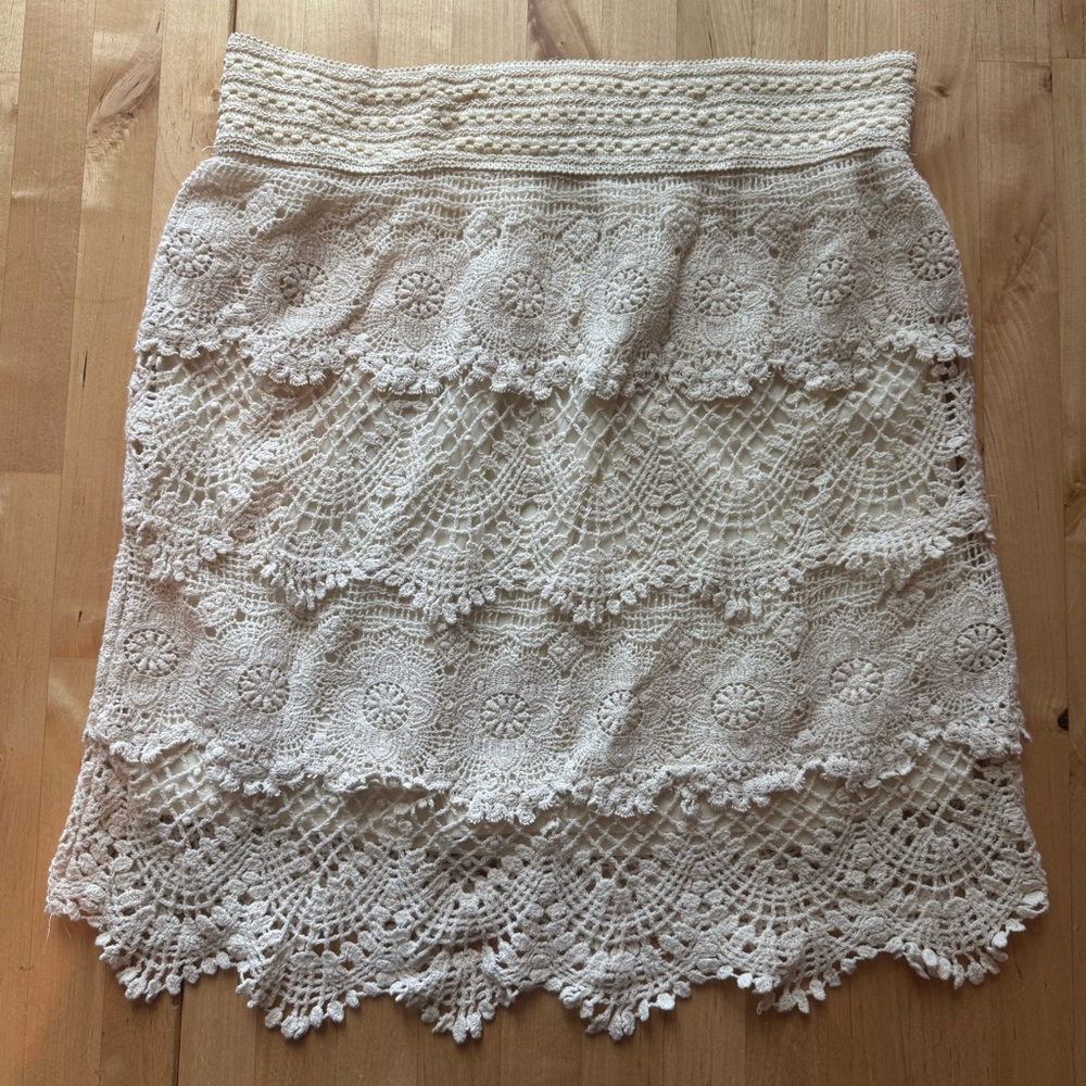 Tiered white lace skirt